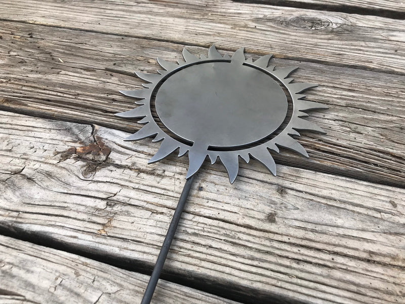 Load image into Gallery viewer, Sun Garden Stake | Metal Sun Garden Stake | Steel Garden Stake | Steel Gardening Décor | Sun