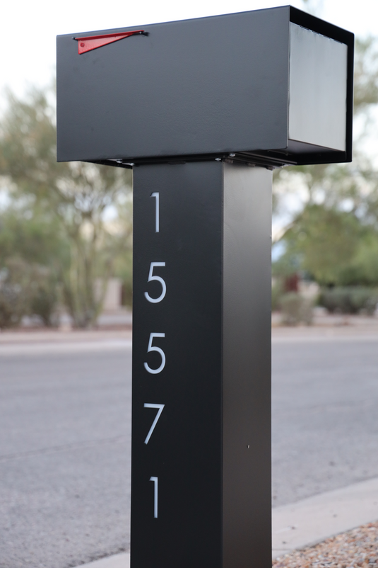 The Top Notch Mailbox