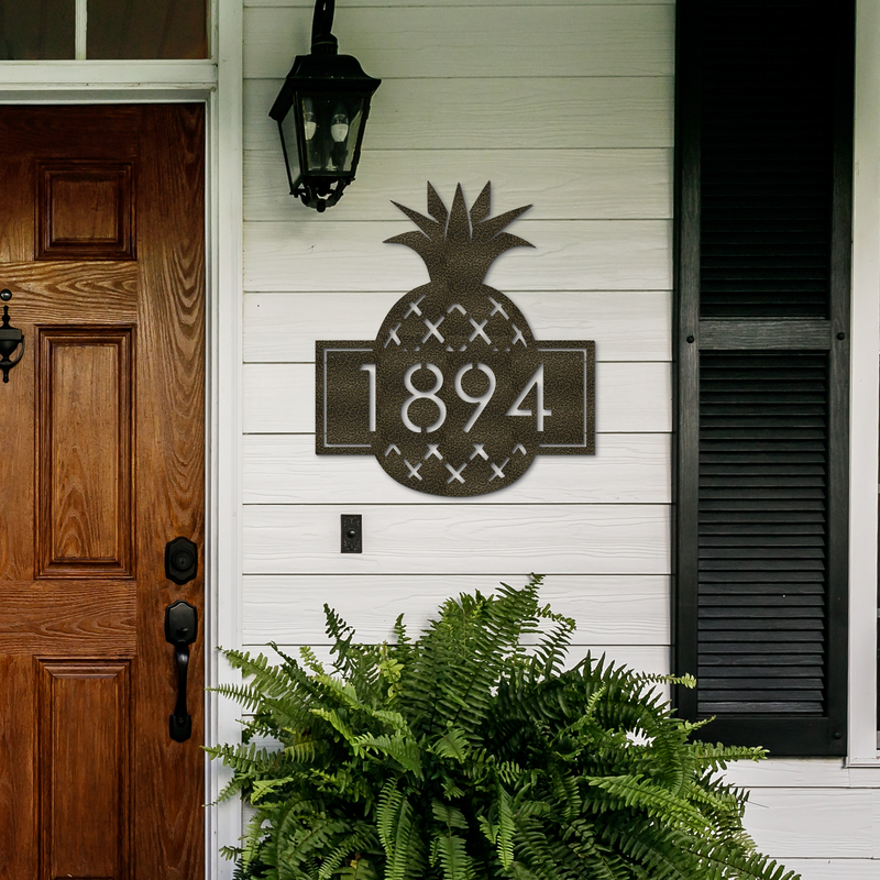 Load image into Gallery viewer, Modern Metal Pineapple Address Sign | Custom Pineapple Metal Address Sign | Pineapple Address Sign | Pine Apple | Steel Address Sign
