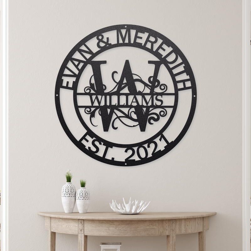 Load image into Gallery viewer, Circle Letter Monogram
